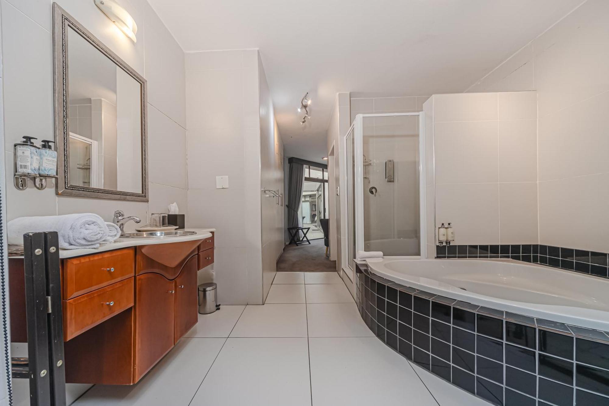 Le Petit Fillan Hotel Sandton Eksteriør billede