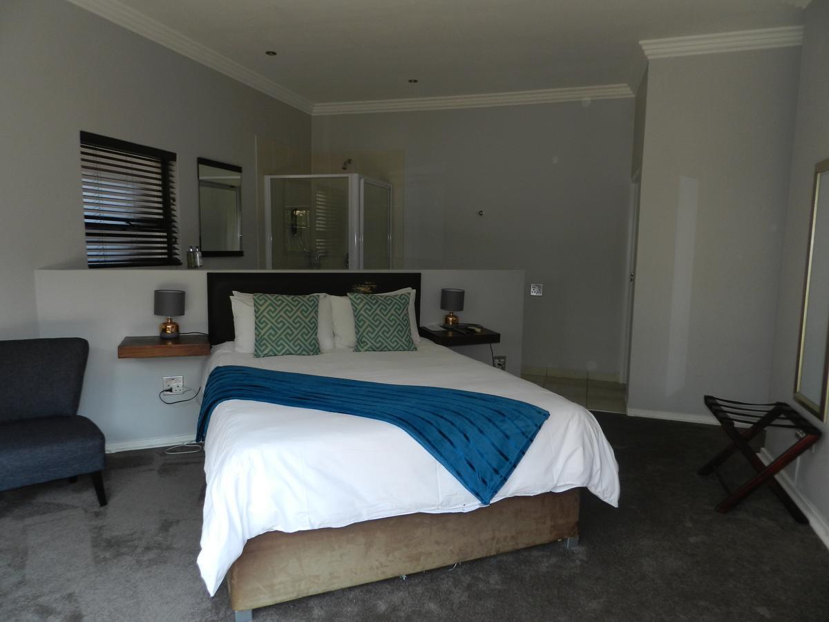 Le Petit Fillan Hotel Sandton Eksteriør billede
