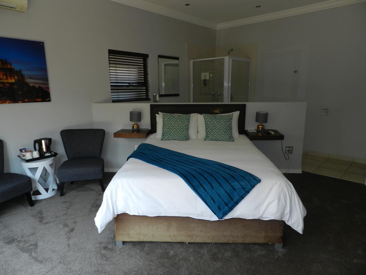 Le Petit Fillan Hotel Sandton Eksteriør billede