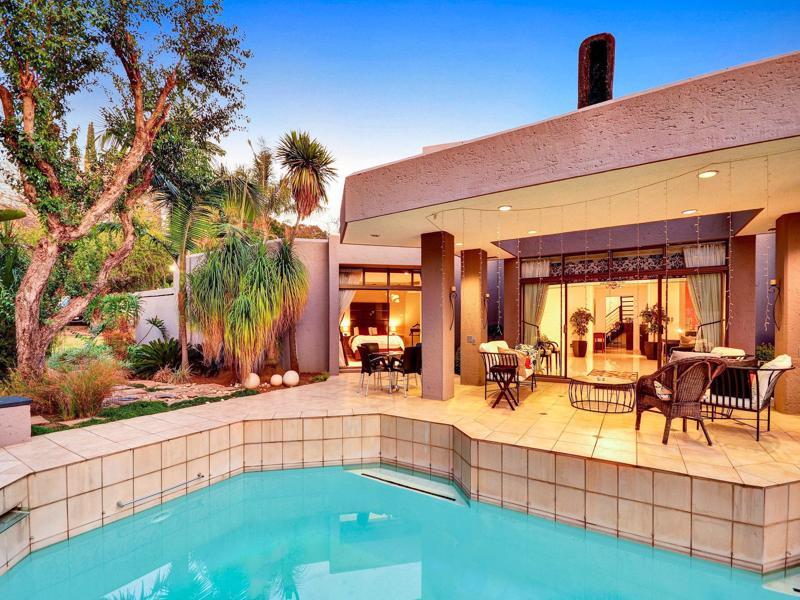 Le Petit Fillan Hotel Sandton Eksteriør billede